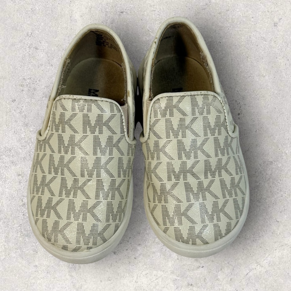 Baby Michael Kors slip on shoes size 5 - Picture 4 of 7